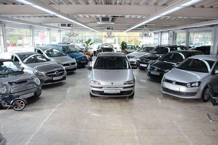 Fiat Punto 75.000 km 3.990 € Essen 45356