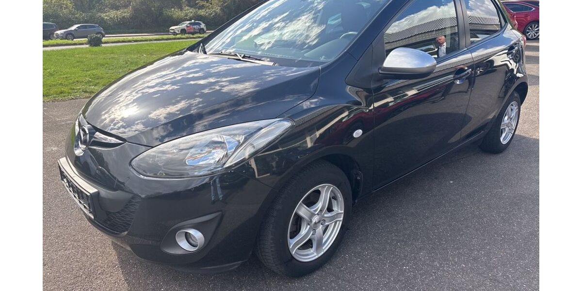 Mazda 2 35.620 km 9.850 &euro; Neuss 41464