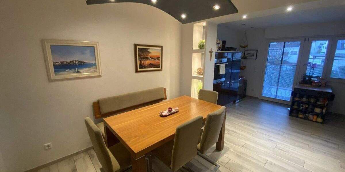 Doppelhaushälfte Duisburg Huckingen - 7 Zimmer, 120 m&sup2;, 629.000&euro; | Angebot:25087157