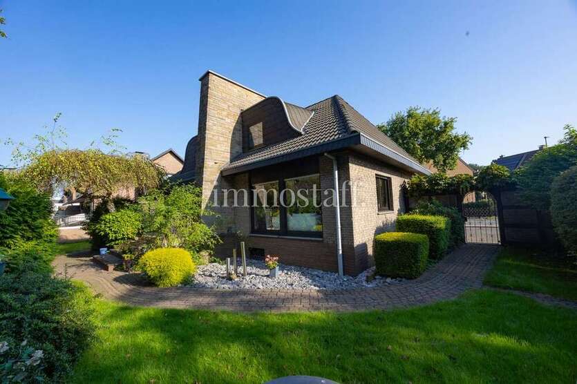 Haus zum Kaufen in Oberhausen 629.000 € 176 m²