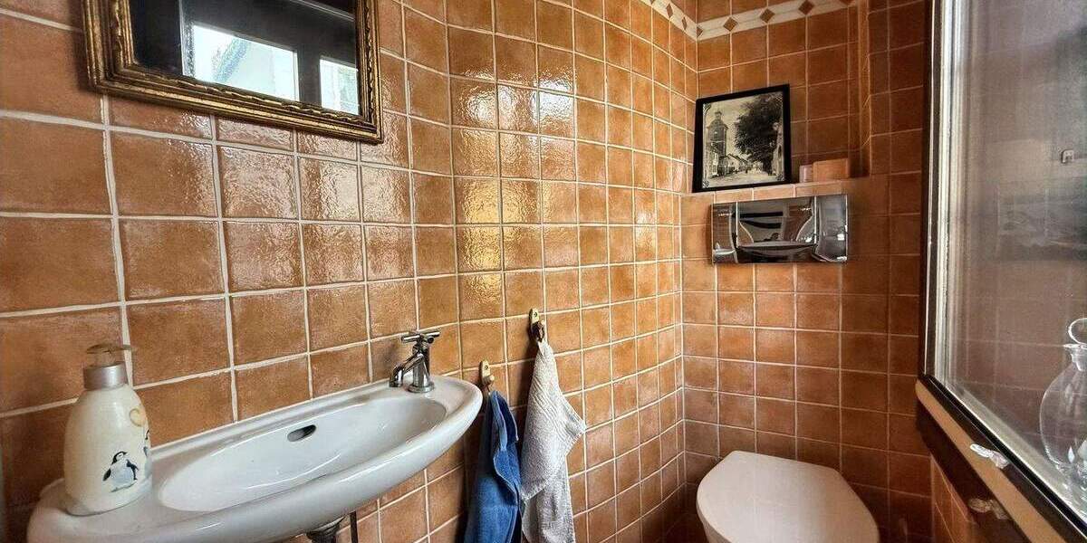 Reihenmittelhaus Krefeld Linn - 4 Zimmer, 153 m&sup2;, 485.000&euro; | Angebot:25940231