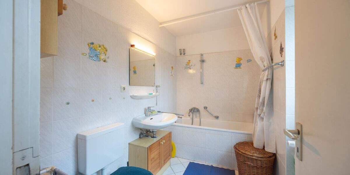Reihenendhaus Krefeld Bockum - 5 Zimmer, 146 m&sup2;, 399.000&euro; | Angebot:25692294