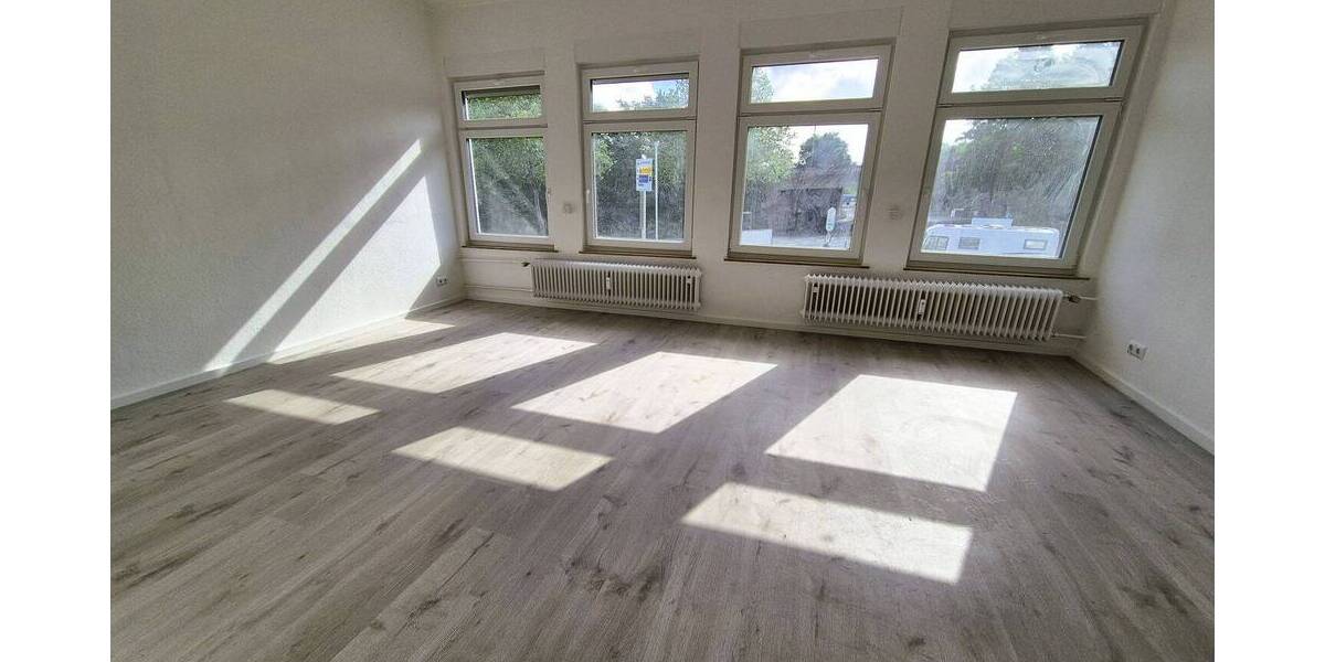 Etagenwohnung Gelsenkirchen Beckhausen - 3 Zimmer, 84 m&sup2;, 555&euro; | Angebot:26815979