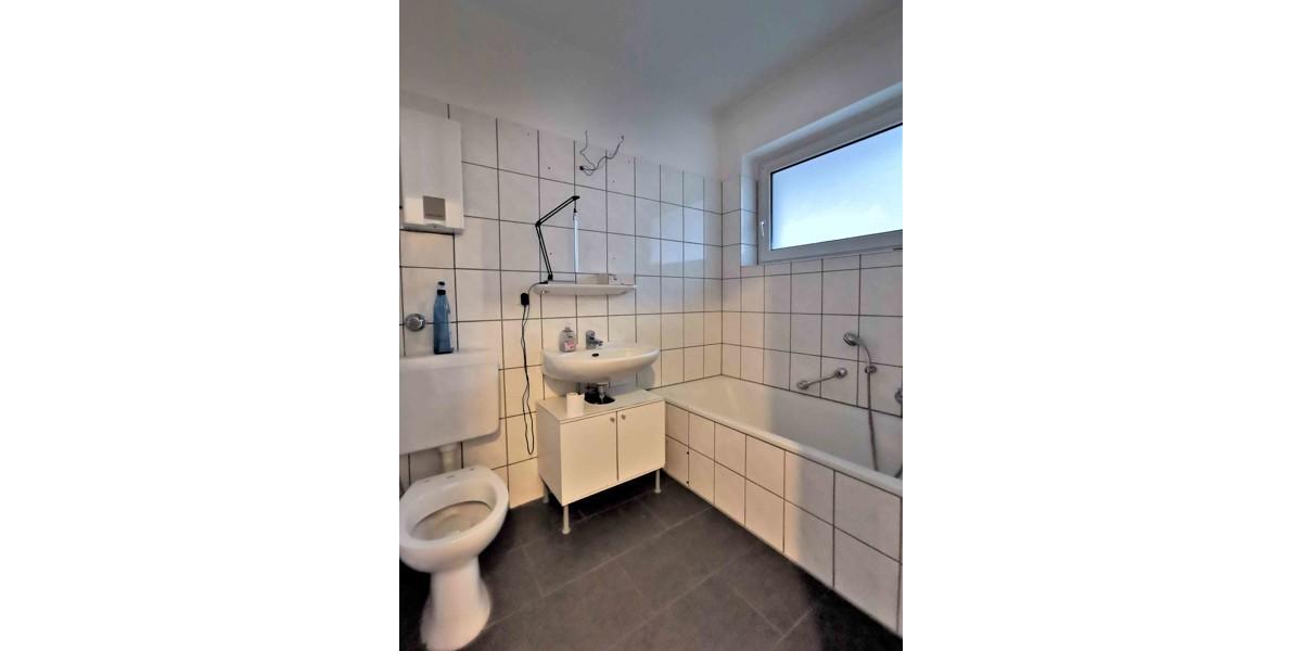 Etagenwohnung Velbert Pöthen - 2 Zimmer, 59 m&sup2;, 531&euro; | Angebot:25096560