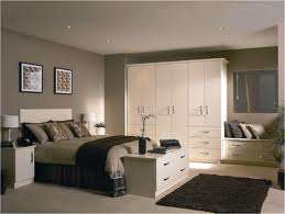 Wohnung zum Kaufen in Düsseldorf 739.000 € 134.39 m² 5 zimmer