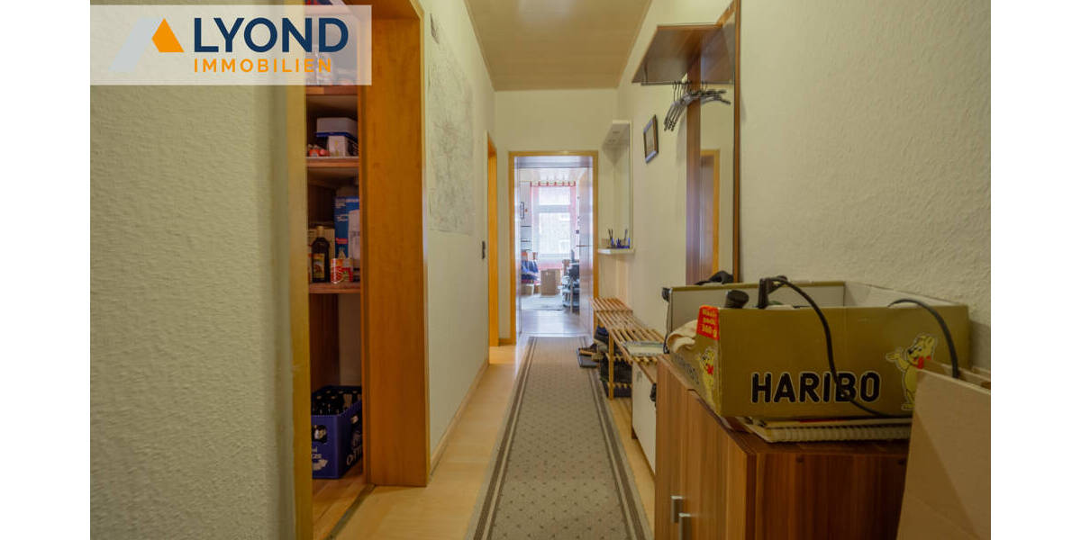 Etagenwohnung Gelsenkirchen Ückendorf - 3 Zimmer, 84 m&sup2;, 131.000&euro; | Angebot:24032435