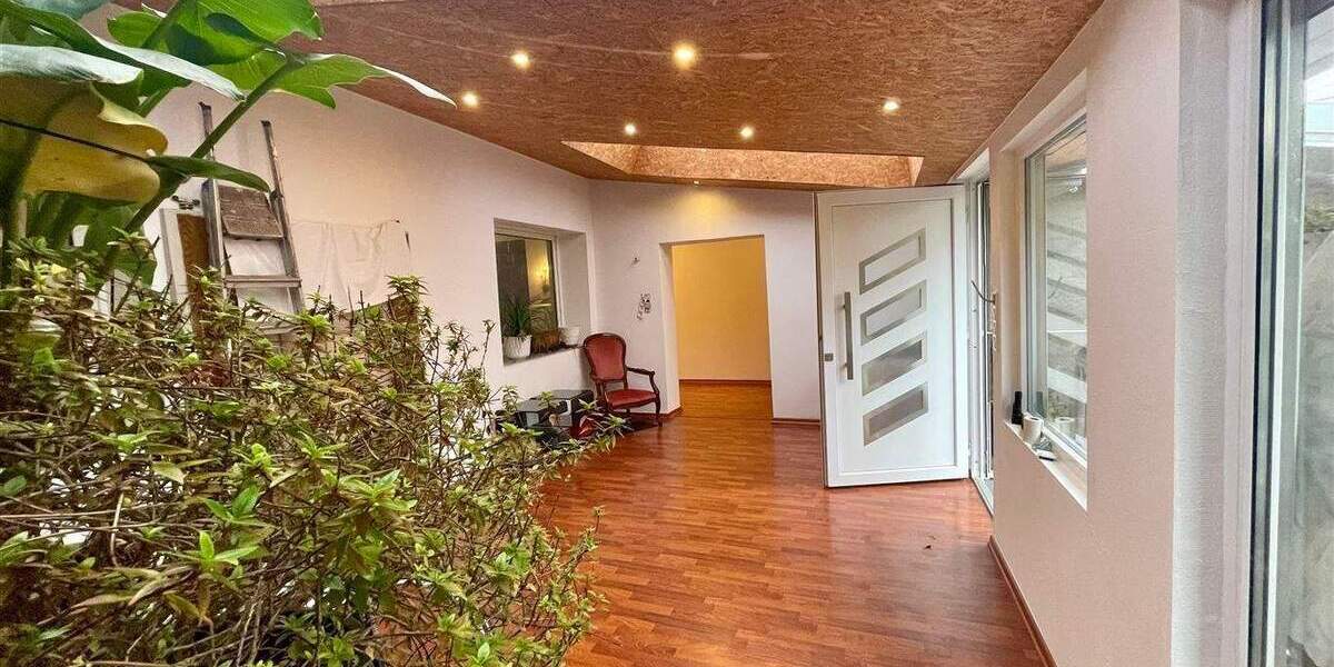 Reihenmittelhaus Düsseldorf Lierenfeld - 3 Zimmer, 130 m&sup2;, 425.000&euro; | Angebot:25695118