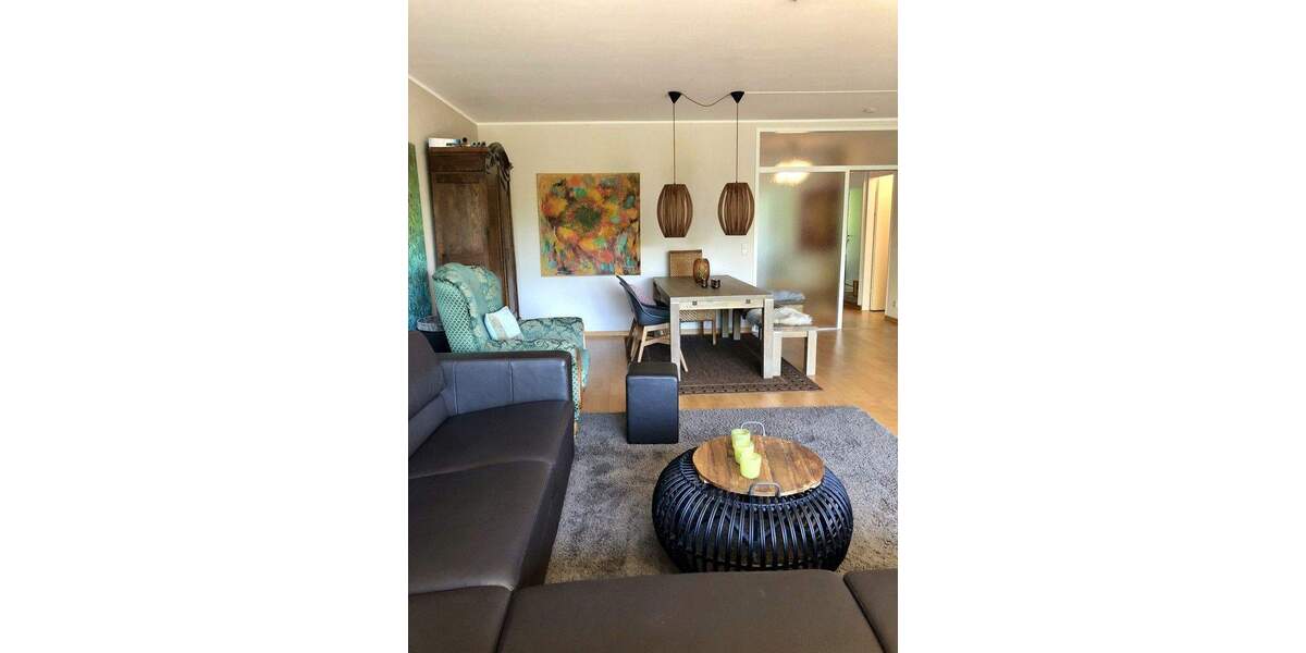 Etagenwohnung Krefeld Cracau - 3 Zimmer, 101 m&sup2;, 1.150&euro; | Angebot:25659232