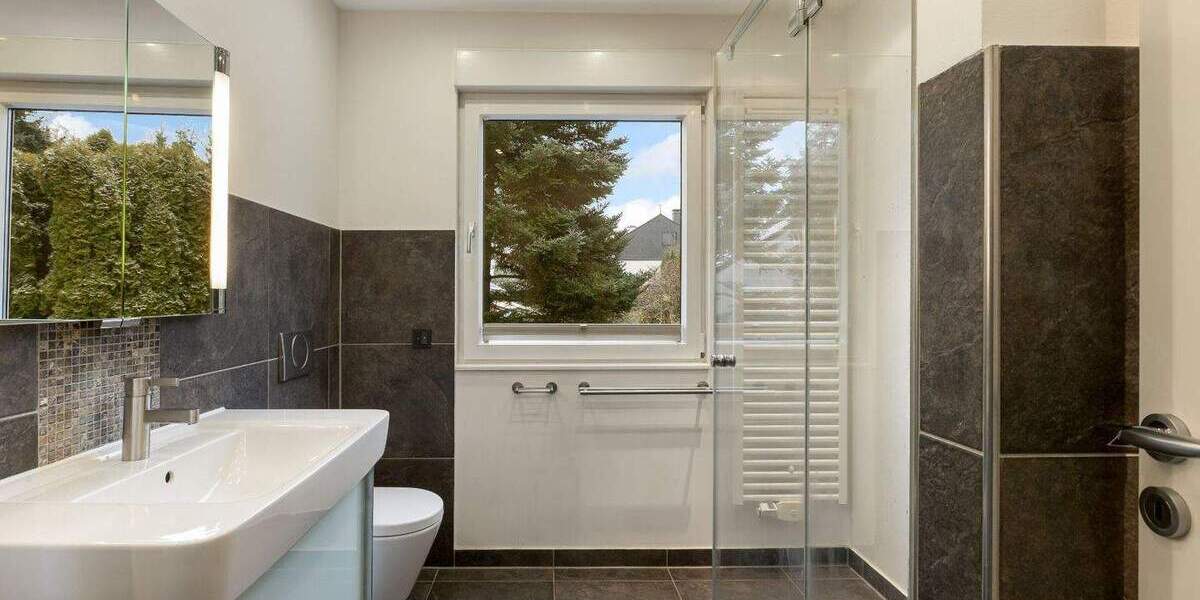 Einfamilienhaus Velbert Langenberg - 7 Zimmer, 113 m&sup2;, 639.000&euro; | Angebot:25246657