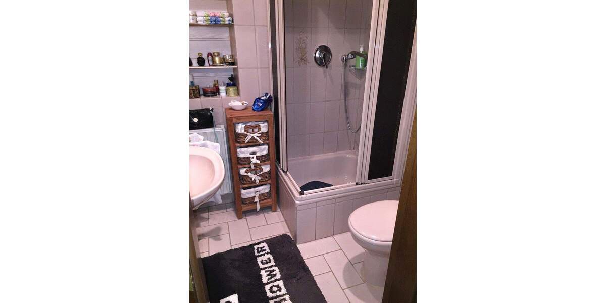 Etagenwohnung Krefeld Hüls - 2 Zimmer, 74 m&sup2;, 850&euro; | Angebot:25044942