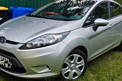 Ford Fiesta 92.000 km 3.990 &euro; Krefeld 47804