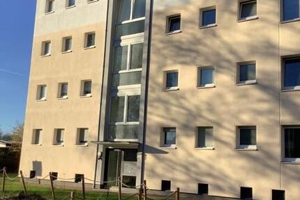 Großzügige,renovierte 2-Zimmer-Wohnung mit Balkon in Frohnhausen! zimmer