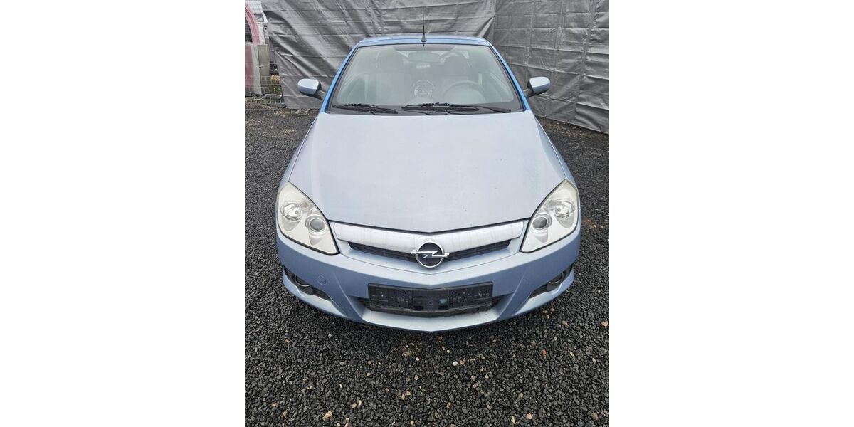 Opel Tigra 125.000 km 1.850 &euro; Krefeld 47808