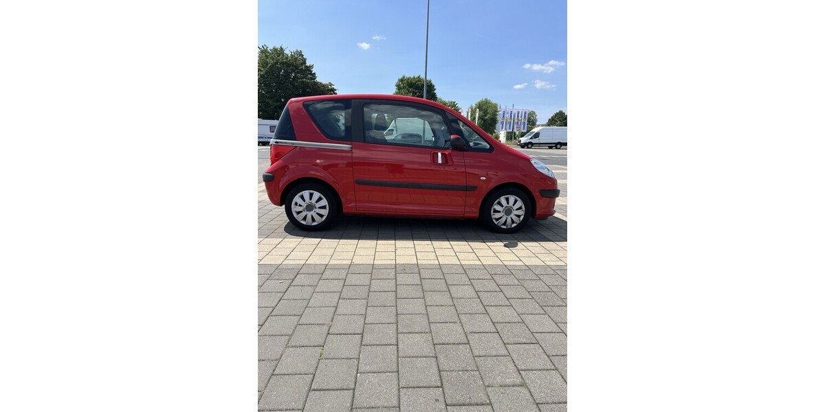 Peugeot 1007 119.000 km 1.649 &euro; Neuss 41460