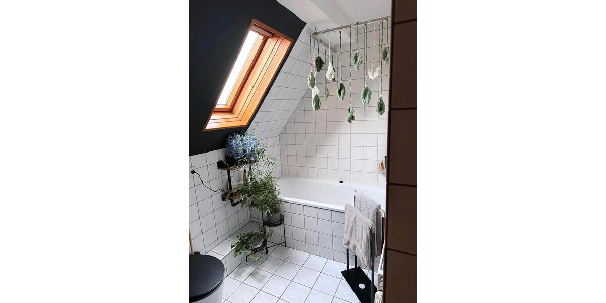 Dachgeschoßwohnung Bochum Günnigfeld - 2 Zimmer, 56 m&sup2;, 500&euro; | Angebot:25638810