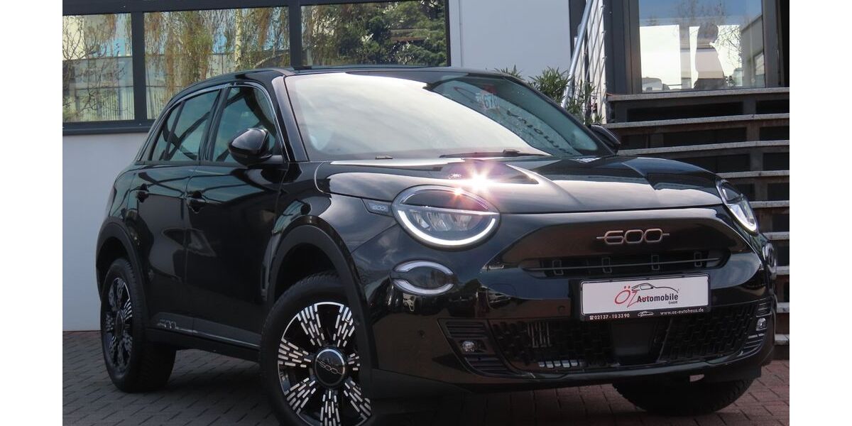 Fiat 600 12.839 km 19.900 &euro; Neuss 41469