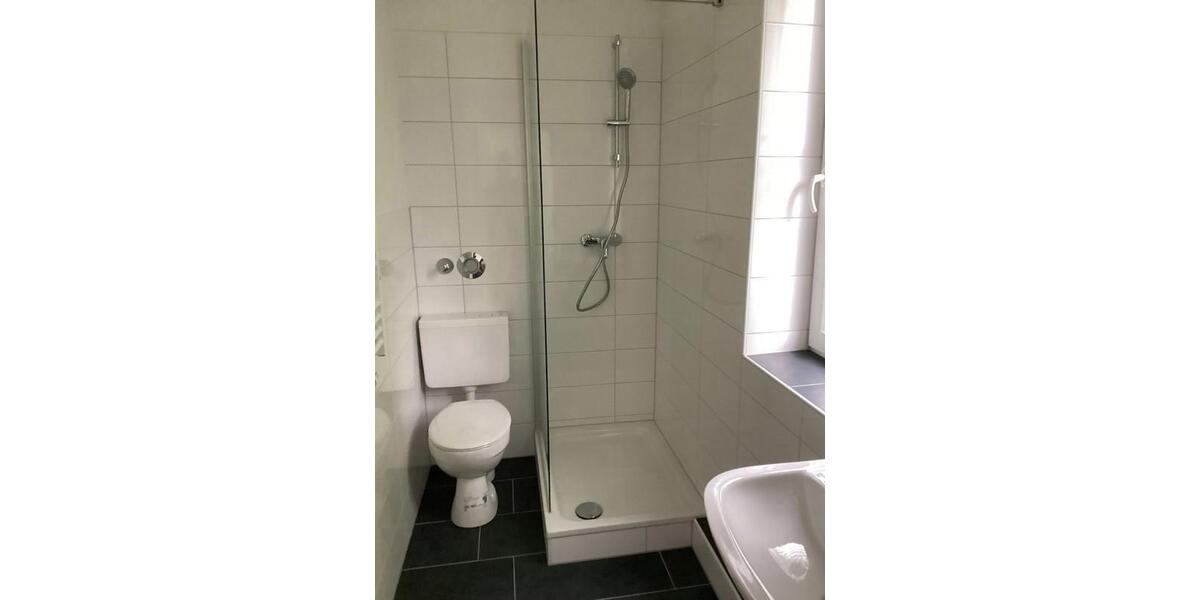 Erdgeschoßwohnung Gelsenkirchen Ückendorf - 2.5 Zimmer, 81 m&sup2;, 679&euro; | Angebot:25153085