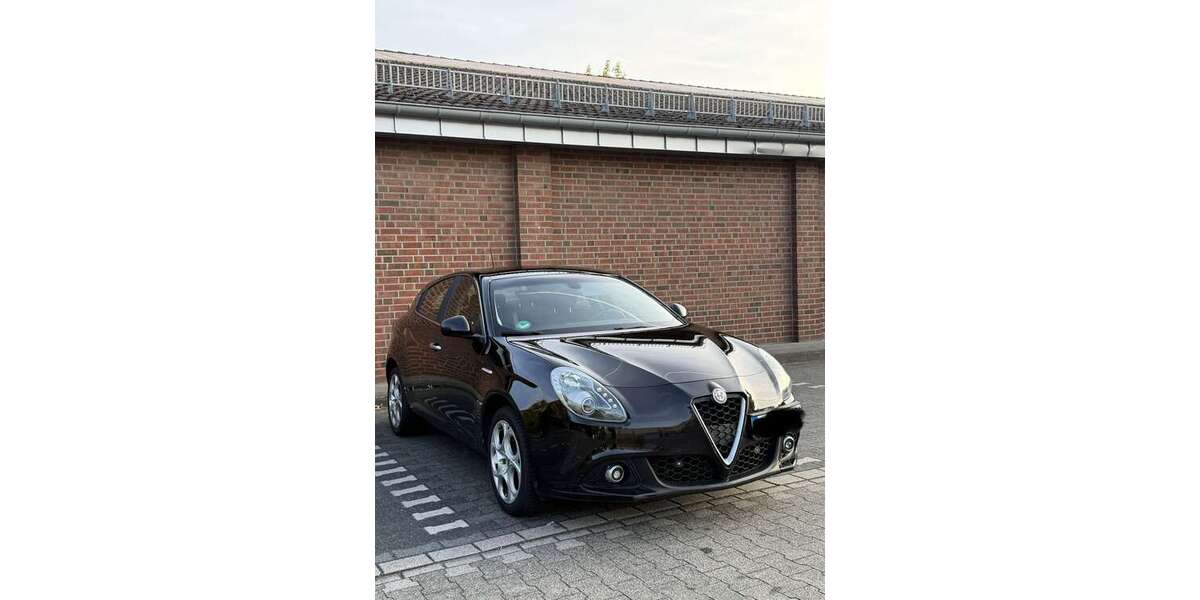 Alfa Romeo Giulietta 143.800 km 9.890 &euro; Oberhausen, Stadt 46149