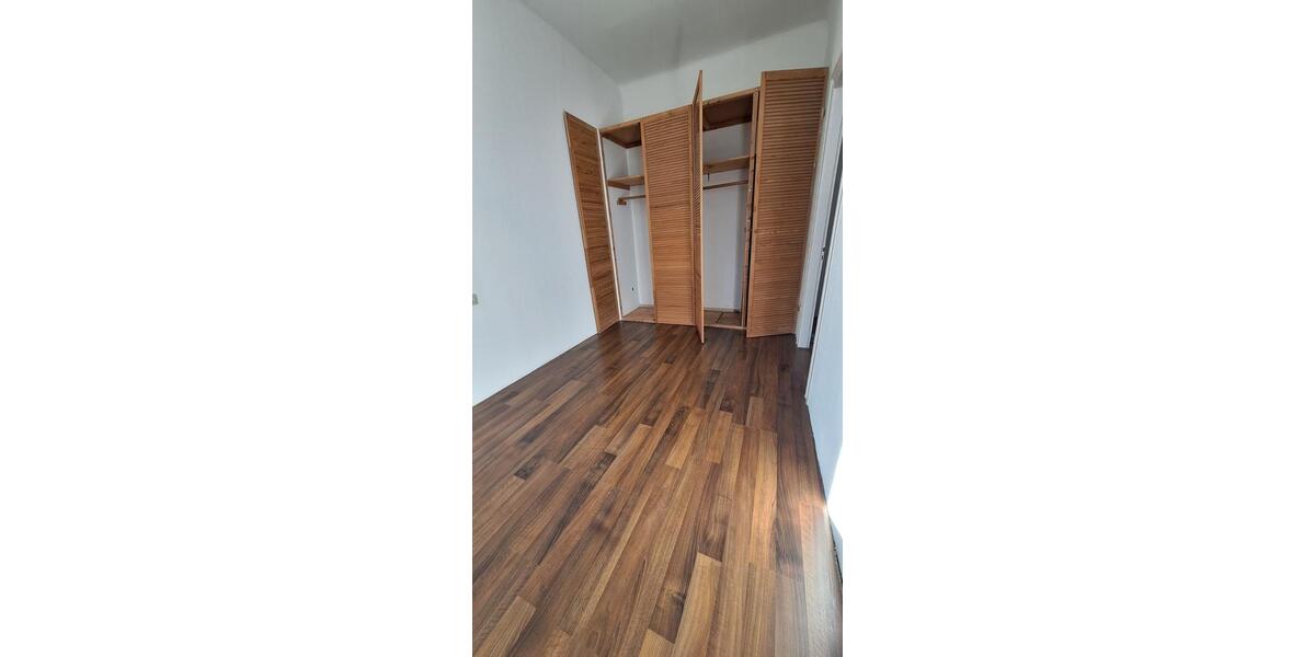 Etagenwohnung Krefeld Dießem - 2 Zimmer, 43 m&sup2;, 430&euro; | Angebot:25369335