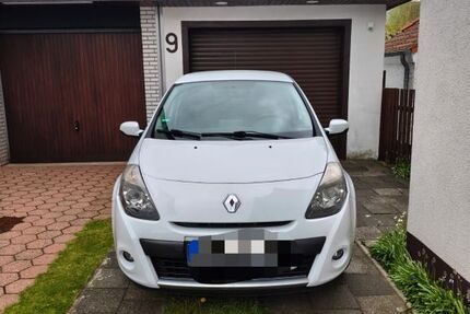 Renault Clio 171.000 km 3.000 &euro; Rheinberg 47495