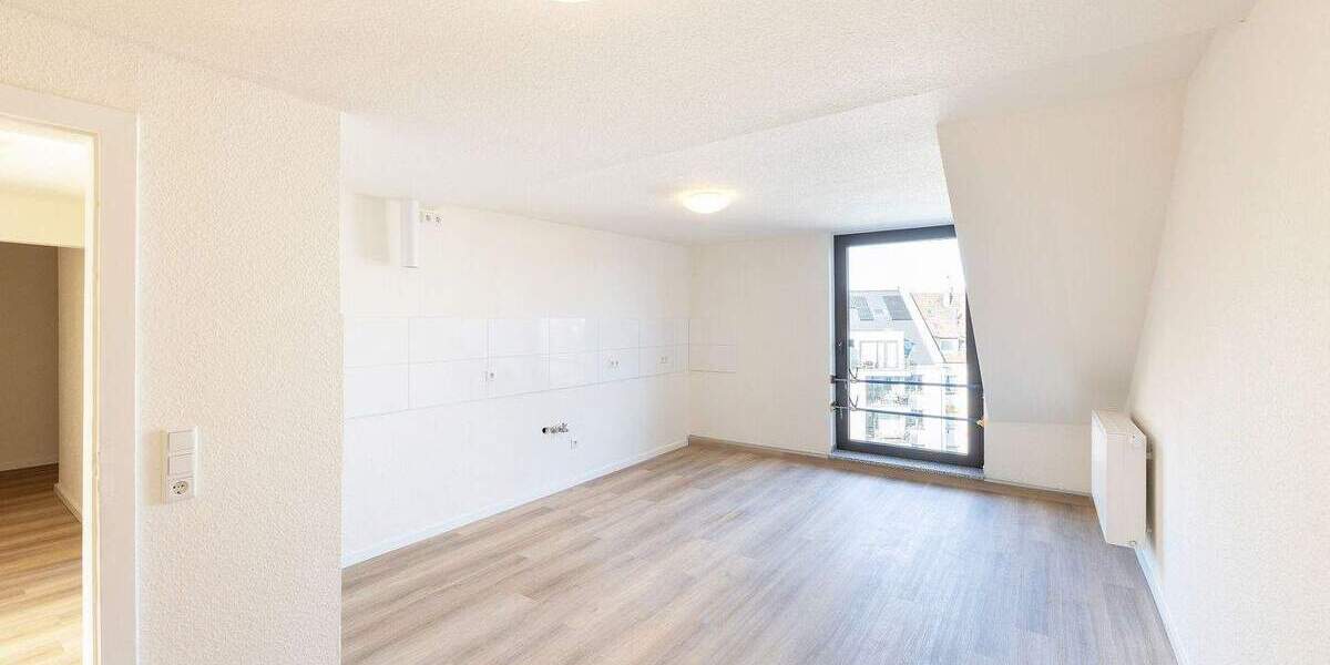 Etagenwohnung Düsseldorf Flingern Nord - 2 Zimmer, 82 m&sup2;, 1.360&euro; | Angebot:25318712