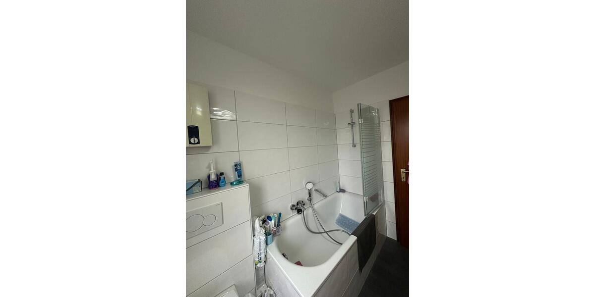 Etagenwohnung Moers - 3 Zimmer, 70 m&sup2;, 800&euro; | Angebot:25591813