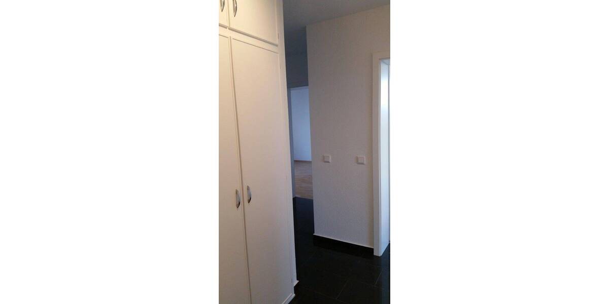 Etagenwohnung Moers Hochstraß - 3 Zimmer, 73 m&sup2;, 675&euro; | Angebot:26886404