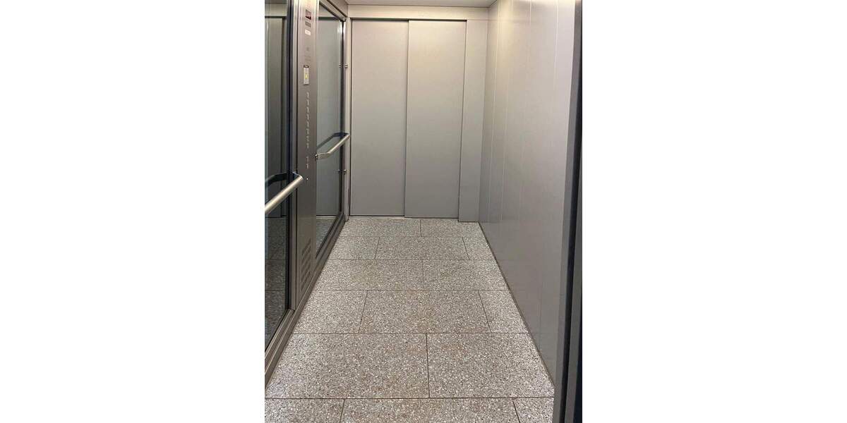 Etagenwohnung Düsseldorf Golzheim - 1 Zimmer, 48 m&sup2;, 329.000&euro; | Angebot:25695097