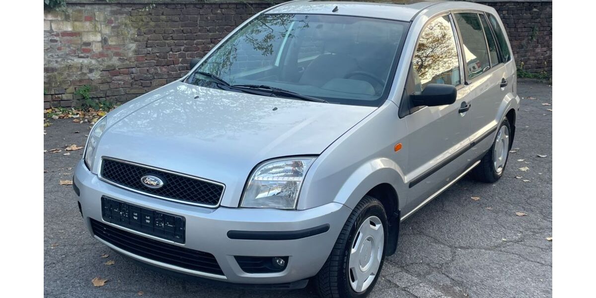 Ford Fusion 89.421 km 2.999 &euro; Krefeld 47799