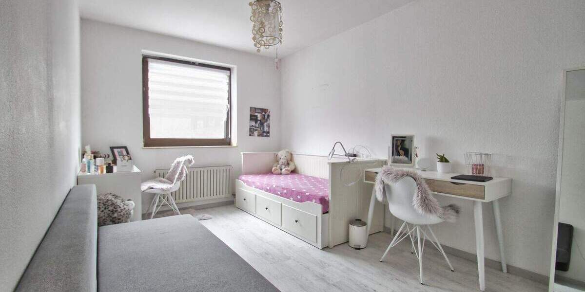 Doppelhaushälfte Krefeld Verberg - 4 Zimmer, 102 m&sup2;, 339.999&euro; | Angebot:23418963