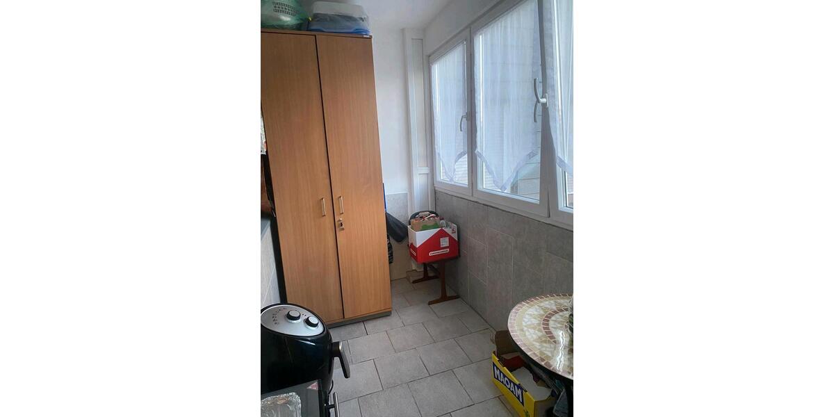 Erdgeschoßwohnung Duisburg Hamborn - 4 Zimmer, 99 m&sup2;, 169.000&euro; | Angebot:25833481