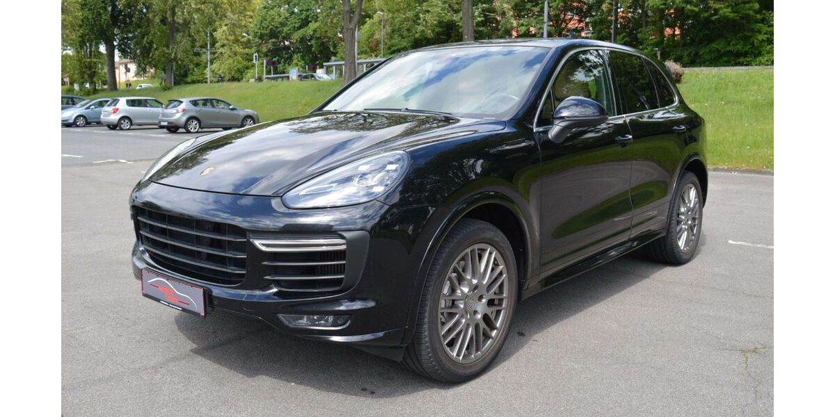 Porsche Cayenne 206.000 km 19.490 &euro; Mülheim an der Ruhr 45473