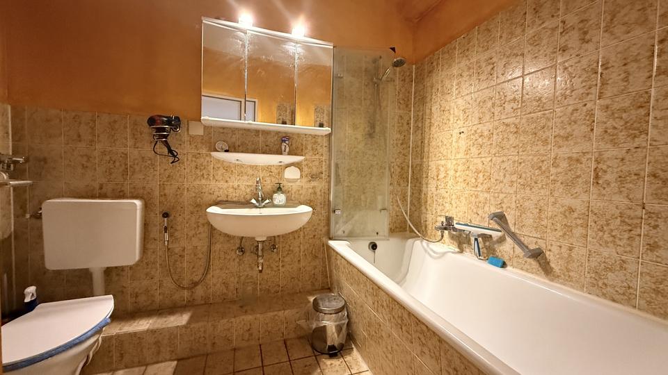 Erdgeschoßwohnung Duisburg Großenbaum - 3 Zimmer, 80 m&sup2;, 600&euro; | Angebot:26162439