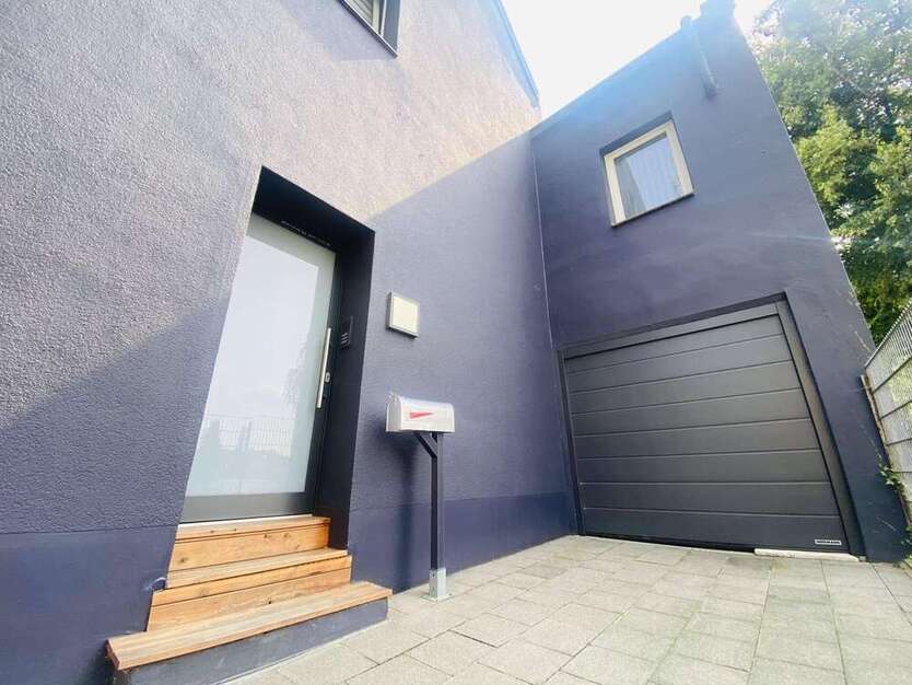 Haus zum Kaufen in Mönchengladbach 489.000 € 242 m²
