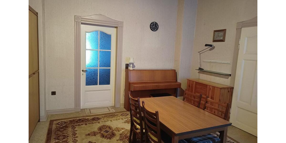 Reihenhaus Voerde (Niederrhein) - 7 Zimmer, 160 m&sup2;, 299.000&euro; | Angebot:27096180