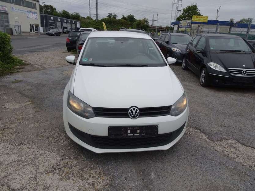 VW Polo 251.000 km 2.350 € Düsseldorf 40231