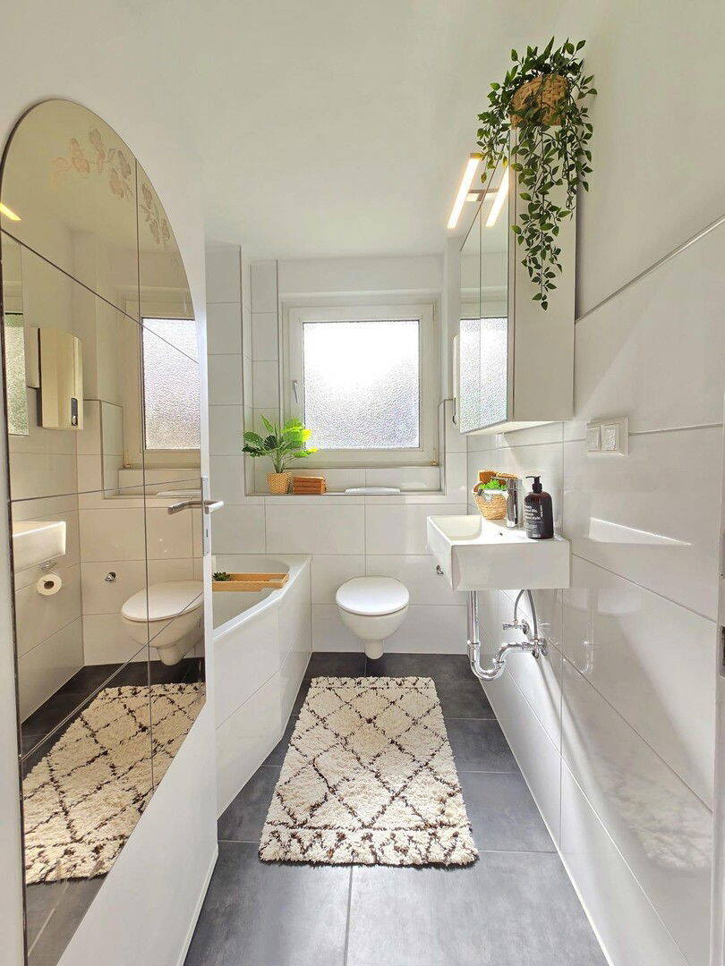 Bezugsfertige Wohnung mit Balkon und eigenem Stellplatz 2 zimmer