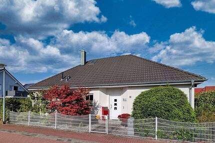 Zukunftssicher & Großzügig: Energieeffizienter Bungalow für jede Lebensphase im Grünen 4 zimmer