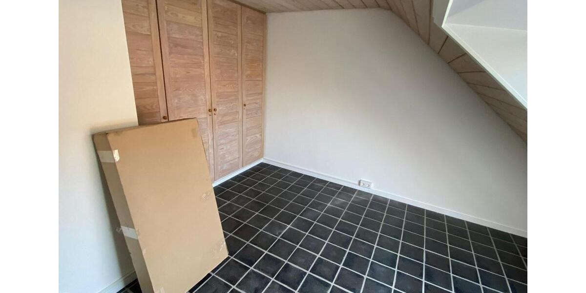 Reihenhaus Neuss Furth-Mitte - 4 Zimmer, 150 m&sup2;, 590.000&euro; | Angebot:27059284