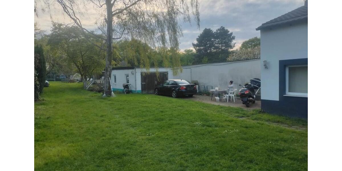 Reihenhaus Krefeld Dießem - 8 Zimmer, 160 m&sup2;, 1.180.000&euro; | Angebot:26183409