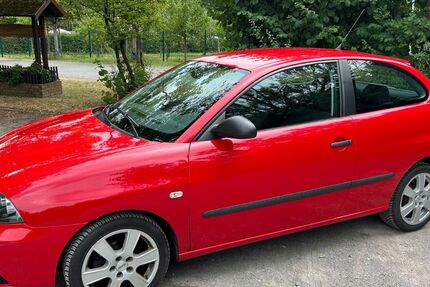 Seat Ibiza 84.000 km 1.499 &euro; Essen 45127