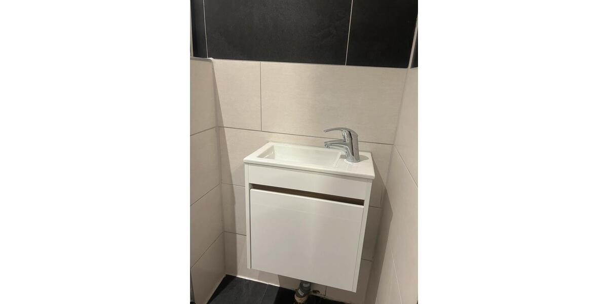 Etagenwohnung Velbert Langenberg - 4 Zimmer, 120 m&sup2;, 1.250&euro; | Angebot:25304052