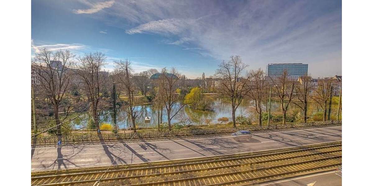 Etagenwohnung Düsseldorf Carlstadt - 4 Zimmer, 100 m&sup2;, 1.500&euro; | Angebot:26411000