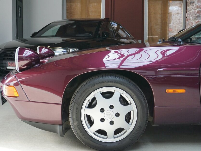 Porsche 928 GT ESSD Leder Klima Deutsches Fahrzeug 99.548 km 58.900 € Wuppertal 42327