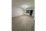 Modernisierte 2-Zimmer-Wohnung mit KochInsel, Balkon & 2 Stellplätzen – mitten in Dormagen-Zentrum