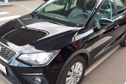 Seat Arona 29.977 km 16.880 € Essen 45326