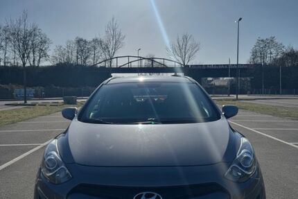 Hyundai i30 165.000 km 3.600 &euro; Essen 45329