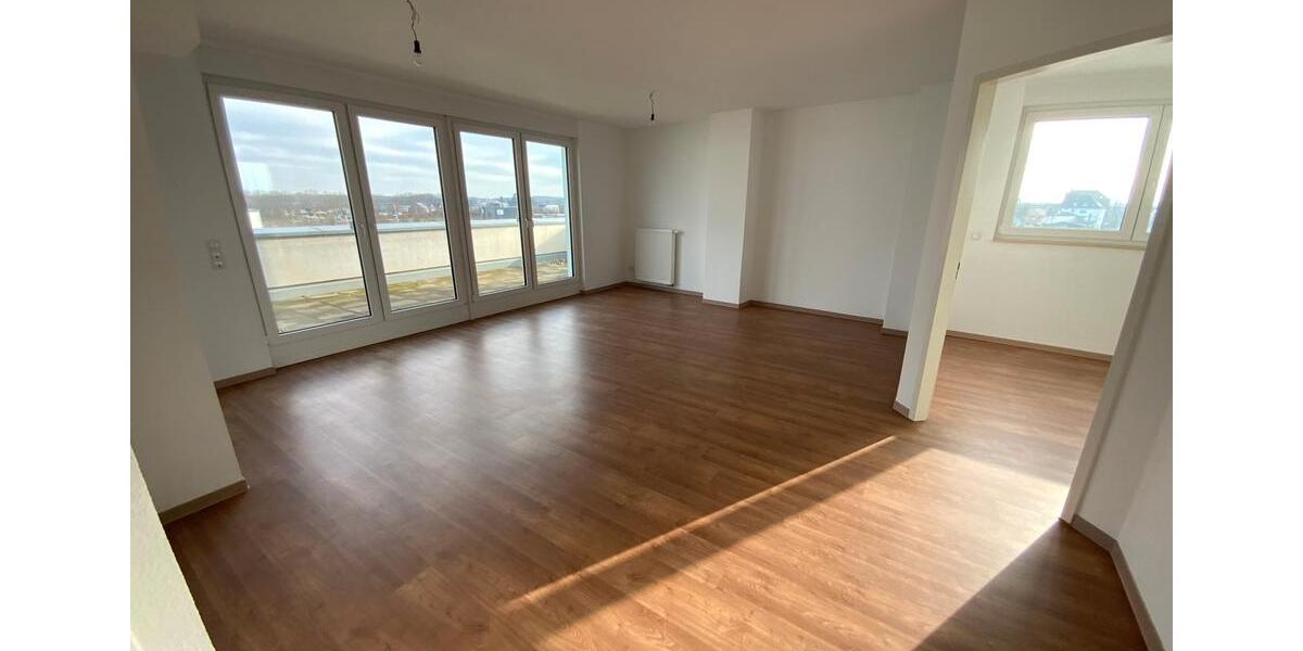 Dachgeschoßwohnung Meerbusch - 3 Zimmer, 111 m&sup2;, 1.589&euro; | Angebot:26261080