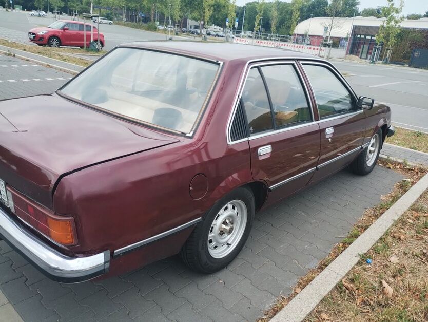 Opel Rekord 62.000 km 5.900 € Moers 47447