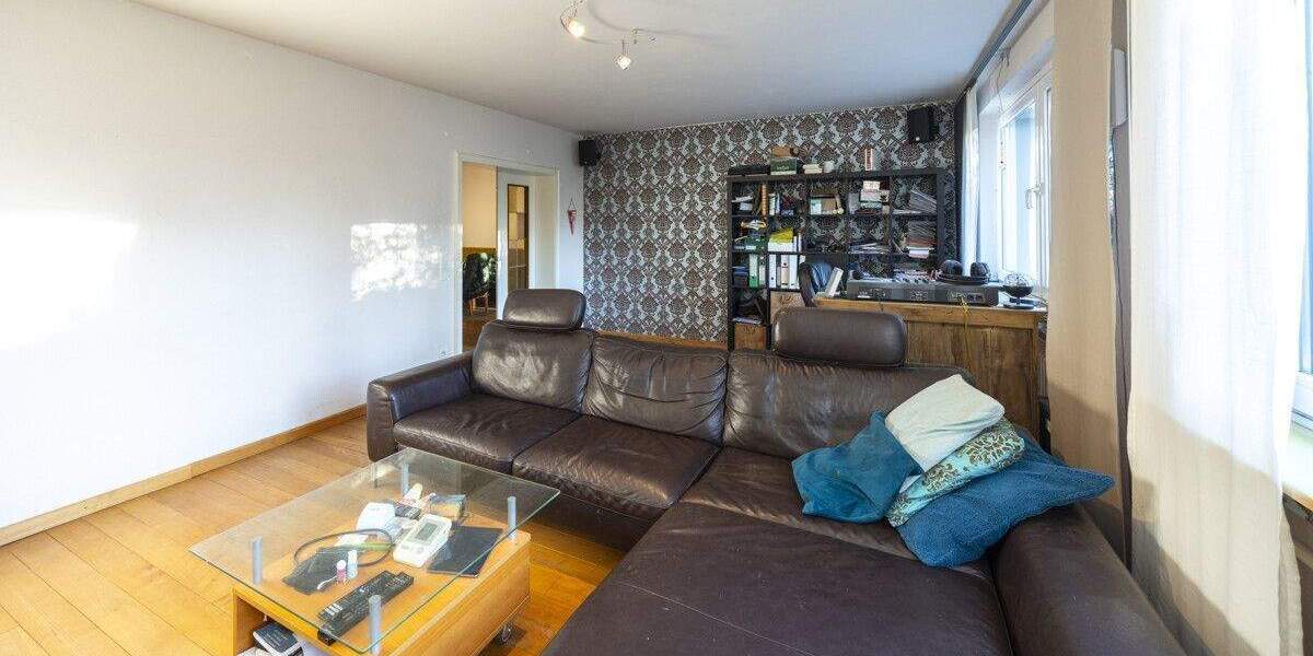 Etagenwohnung Meerbusch / Büderich Büderich - 5 Zimmer, 104 m&sup2;, 375.000&euro; | Angebot:24504479